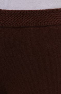 Женские кашемировые брюки LORO PIANA коричневого цвета, арт. FAL7040 | Фото 5 (Длина (брюки, джинсы): Удлиненные; Материал внешний: Шерсть, Кашемир; Женское Кросс-КТ: Брюки-одежда; Материал сплава: Проставлено; Силуэт Ж (брюки и джинсы): Расклешенные; Драгоценные камни: Проставлено; Стили: Кэжуэл)