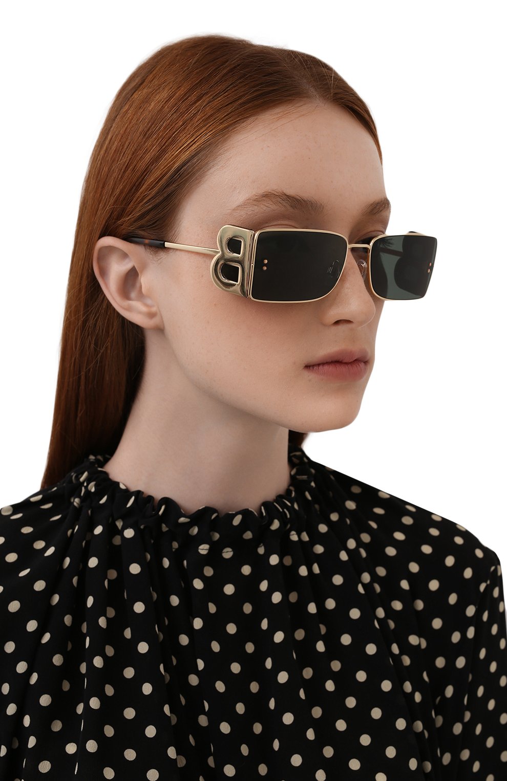 Женские солнцезащитные очки BURBERRY зеленого цвета, арт. 3110-10173H | Фото 2 (Тип очков: С/з; Оптика Гендер: оптика-женское; Очки  форма: Прямоугольные)