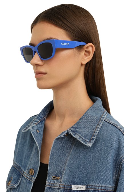 Женские солнцезащитные очки CELINE EYEWEAR синего цвета, арт. CL40197U 92A | Фото 2 (Тип очков: С/з; Оптика Гендер: оптика-женское; Очки форма: Cat-eye)