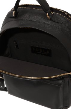Женский рюкзак furla favola medium FURLA черного цвета, арт. WB01151/BX2515 | Фото 5 (Размер: medium; Материал: Натуральная кожа; Материал сплава: Проставлено; Драгоценные камни: Проставлено; Стили: Кэжуэл)