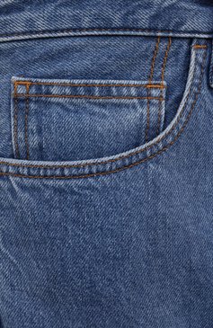 Мужские джинсы THE ROW синего цвета, арт. 286W1984 | Фото 5 (Силуэт М (брюки): Широкие; Кросс-КТ: Деним; Длина (брюки, джинсы): Стандартные; Материал сплава: Проставлено; Материал внешний: Хлопок; Детали: Потертости; Драгоценные камни: Проставлено; Стили: Минимализм)