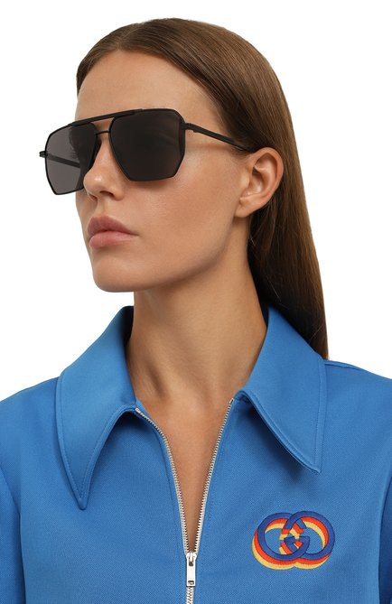 Женские солнцезащитные очки BOTTEGA VENETA черного цвета, арт. BV1012S 001 | Фото 2 (Тип очков: С/з; Региональные ограничения белый список (Axapta Mercury): RU, Не проставлено; Нос: Не проставлено)