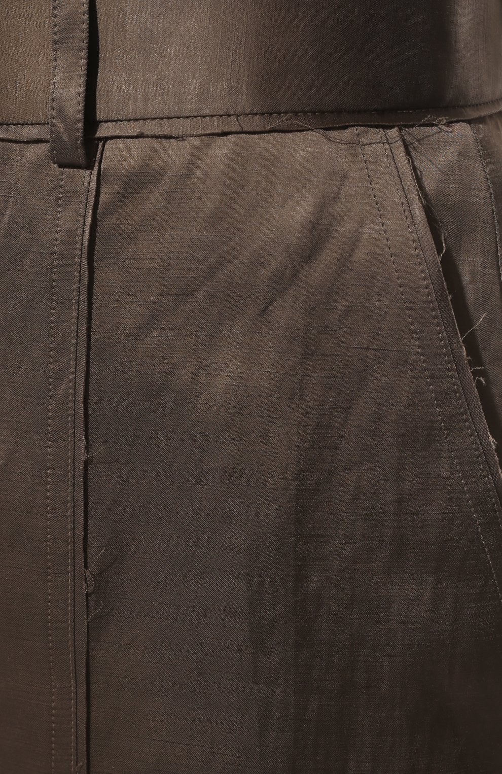 Женские брюки из вискозы и льна TOM FORD коричневого цвета, арт. PAW432-FAX595 | Фото 5 (Длина (брюки, джинсы): Удлиненные; Женское Кросс-КТ: Брюки-одежда; Материал сплава: Проставлено; Силуэт Ж (брюки и джинсы): Расклешенные; Материал внешний: Вискоза, Лен; Драгоценные камни: Проставлено; Материал подклада: Вискоза; Стили: Романтичный)