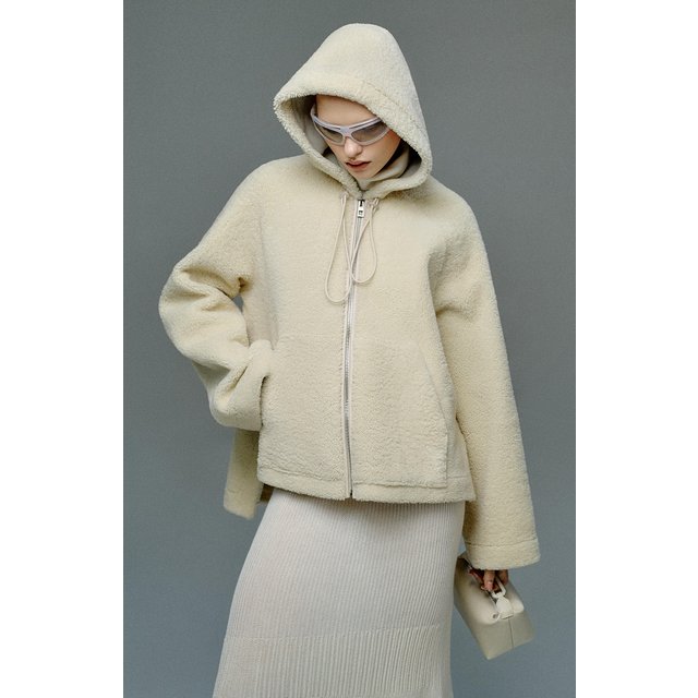 фото Меховая куртка loewe