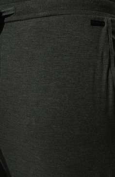 Мужские домашние брюки из вискозы HANRO темно-серого цвета, арт. 075040. | Фото 5 (Длина (брюки, джинсы): Стандартные; Кросс-КТ: домашняя одежда; Материал сплава: Проставлено; Материал внешний: Вискоза; Драгоценные камни: Проставлено)