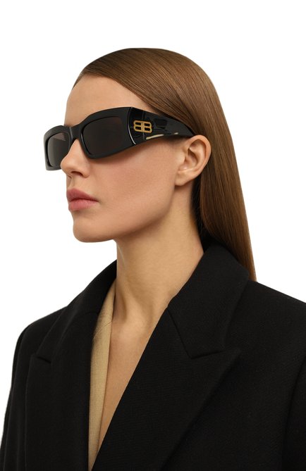 Женские солнцезащитные очки BALENCIAGA черного цвета, арт. BB0291S 001 | Фото 2 (Региональные ограничения белый список (Axapta Mercury): Не проставлено; Нос: Не проставлено)