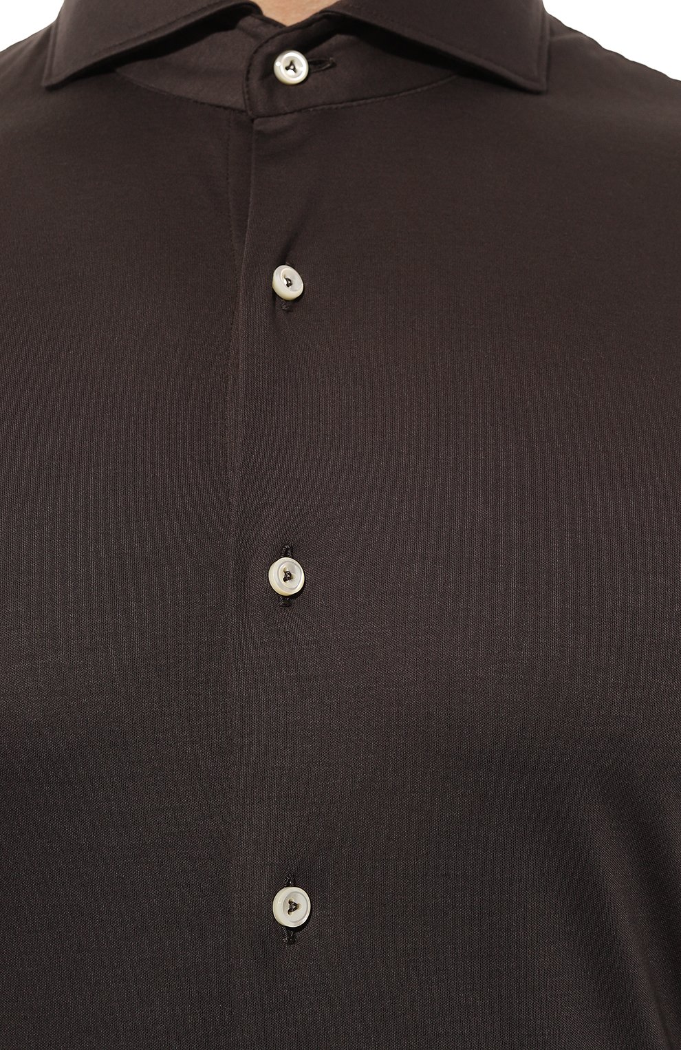 Мужская хлопковая рубашка VAN LAACK темно-коричневого цвета, арт. PER-LSF/180031 | Фото 5 (Манжеты: На пуговицах; Рукава: Длинные; Воротник: Акула; Случай: Повседневный; Длина (для топов): Стандартные; Рубашки М: Slim Fit; Материал сплава: Проставлено; Материал внешний: Хлопок; Принт: Однотонные; Драгоценные камни: Проставлено; Стили: Кэжуэл)