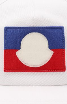 Детская хлопковая бейсболка MONCLER белого цвета, арт. F1-954-3B704-20-04863 | Фото 3 (Материал: Текстиль, Хлопок; Материал сплава: Проставлено; Нос: Не проставлено)