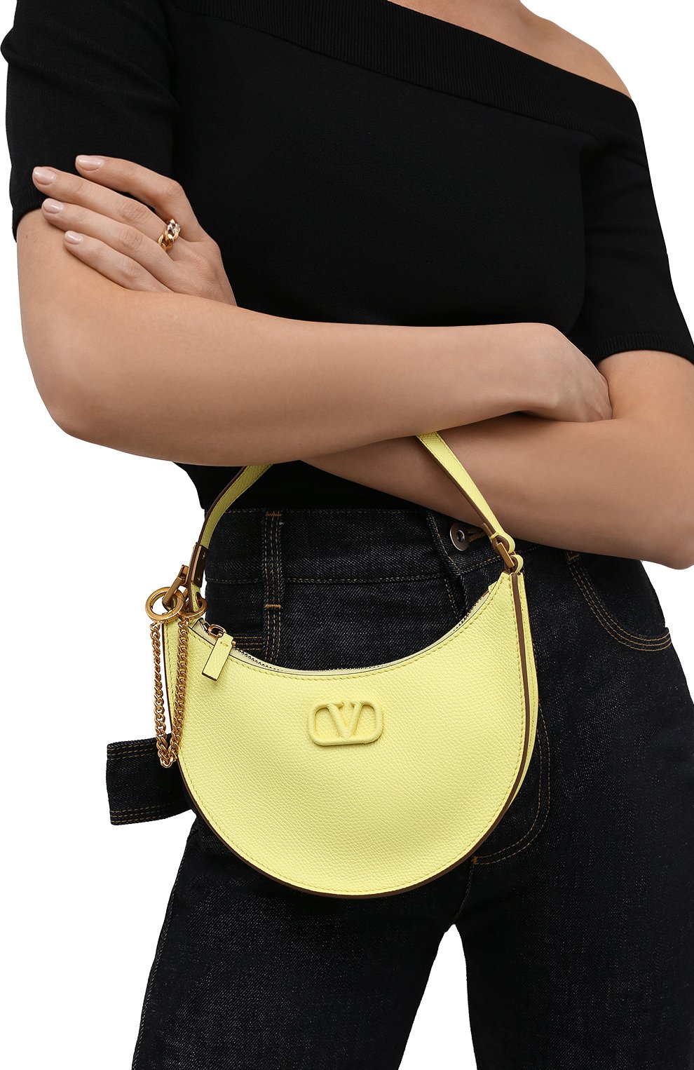 Женская сумка vsling mini VALENTINO желтого цвета, арт. WW2P0W19/RQR | Фото 2 (Сумки-технические: Сумки через плечо; Материал: Натуральная кожа; Размер: mini)