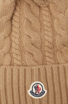 Женская шерстяная шапка MONCLER бежевого цвета, арт. F2-093-9Z703-01-A9328 | Фото 3 (Материал: Текстиль, Кашемир, Шерсть; Региональные ограничения белый список (Axapta Mercury): RU)