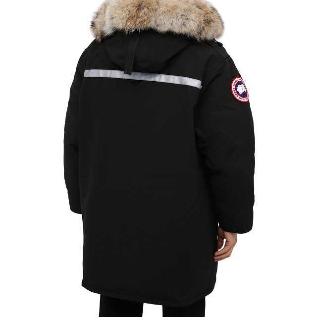 фото Пуховая парка resolute с меховой отделкой капюшона canada goose