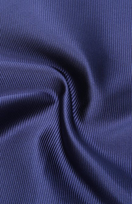 Мужской шелковый платок GIORGIO ARMANI синего цвета, арт. 360023/0P901 | Фото 2 (Материал: Шелк, Текстиль)