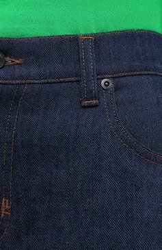 Женские джинсы TOM FORD синего цвета, арт. PAD057-DEX106 | Фото 6 (Кросс-КТ: Деним; Длина (брюки, джинсы): Стандартные; Силуэт Ж (брюки и джинсы): Прямые; Региональные ограничения белый список (Axapta Mercury): RU; Материал сплава: Проставлено; Материал внешний: Хлопок; Драгоценные камни: Проставлено; Стили: Кэжуэл)