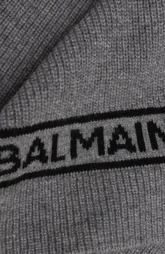 Детский шарф из шерсти и шелка BALMAIN серого цвета, арт. BT0P13 | Фото 2 (Материал: Текстиль, Шерсть, Шелк; Материал сплава: Проставлено; Нос: Не проставлено)