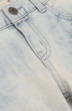 Детские джинсы с декоративными потертостями и принтом GUCCI голубого цвета, арт. 499889/XD718 | Фото 3 (Материал внешний: Хлопок; Детали: Потертости; Статус проверки: Проверена категория)
