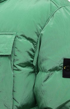 Мужская пуховый анорак STONE ISLAND зеленого цвета, арт. 751544408 | Фото 5 (Кросс-КТ: Куртка; Мужское Кросс-КТ: пуховик-короткий; Рукава: Длинные; Длина (верхняя одежда): До середины бедра; Материал внешний: Синтетический материал; Материал сплава: Проставлено; Стили: Спорт-шик; Материал подклада: Синтетический материал; Драгоценные камни: Проставлено; Материал утеплителя: Пух и перо)