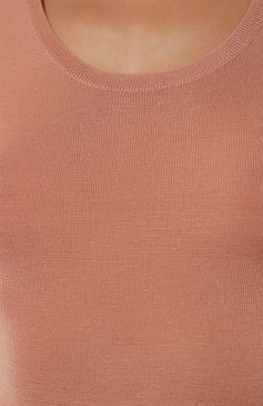 Женский пуловер из кашемира и шелка GUCCI розового цвета, арт. 629407 XKBEG | Фото 5 (Материал внешний: Шерсть, Шелк, Кашемир; Рукава: Длинные; Длина (для топов): Стандартные; Материал сплава: Проставлено; Женское Кросс-КТ: Пуловер-одежда; Драгоценные камни: Проставлено; Стили: Кэжуэл)