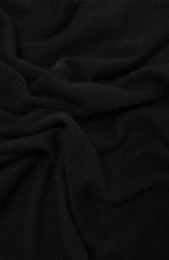 Мужской кашемировый шарф ALLUDE черного цвета, арт. 235/11241 | Фото 4 (Материал: Текстиль, Кашемир, Шерсть; Мужское Кросс-КТ: Шарфы - шарфы; Материал сплава: Проставлено; Нос: Не проставлено; Кросс-КТ: кашемир)