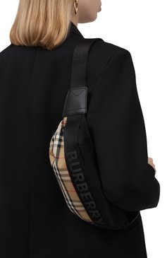 Женская поясная сумка sonny medium BURBERRY бежевого цвета, арт. 8026557 | Фото 2 (Размер: medium; Стили: Классический; Материал: Текстиль; Застежка: Молния; Кросс-КТ: другое; Статус проверки: Проверена категория)