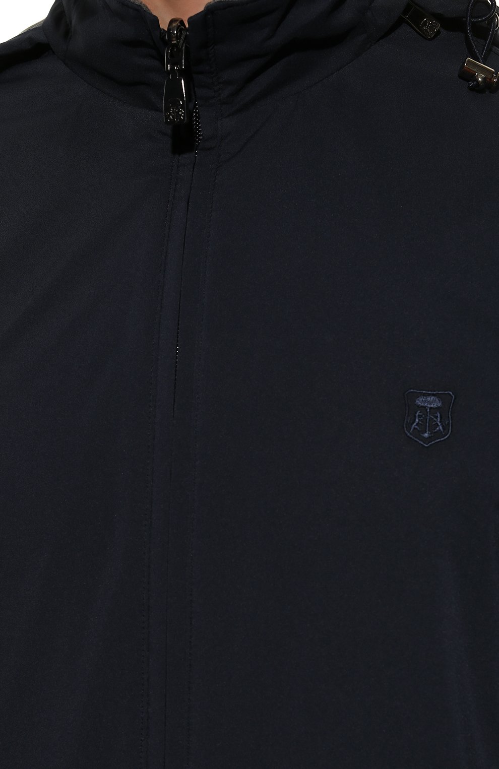 Мужской двусторонний жилет CORNELIANI темно-синего цвета, арт. 89C5Q7-2120148/00 | Фото 5 (Кросс-КТ: Куртка; Материал внешний: Синтетический материал; Материал подклада: Синтетический материал, Хлопок; Длина (верхняя одежда): Короткие; Стили: Кэжуэл)