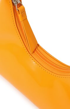 Женская сумка amber BY FAR оранжевого цвета, арт. 22CRBASSNFWSMA | Фото 3 (Сумки-технические: Сумки top-handle; Материал: Натуральная кожа; Материал сплава: Проставлено; Драгоценные камни: Проставлено; Размер: small)