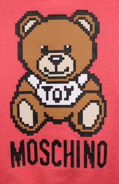 Детский хлопковое худи MOSCHINO кораллового цвета, арт. HUF05Q/LDA13/4A-8A | Фото 3 (Рукава: Длинные; Материал сплава: Проставлено; Материал внешний: Хлопок; Драгоценные камни: Проставлено; Девочки Кросс-КТ: Худи-одежда; Ростовка одежда: 5 лет | 110 см, 6 лет | 116 см, 8 лет | 128 см)