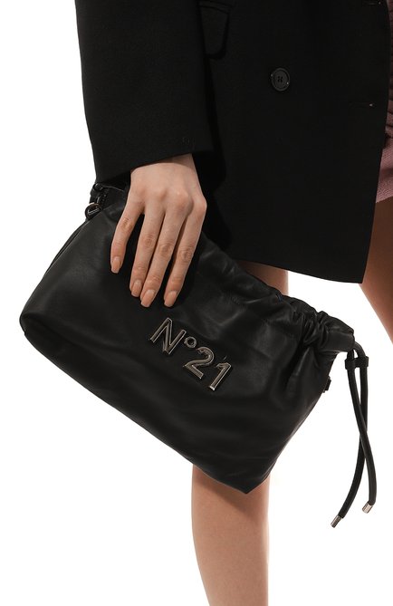 Женская сумка eva medium N21 черного цвета, арт. 23EBS0901NP02 | Фото 2 (Ремень/цепочка: На ремешке; Размер: medium; Материал: Натуральная кожа; Сумки-технические: Сумки top-handle)