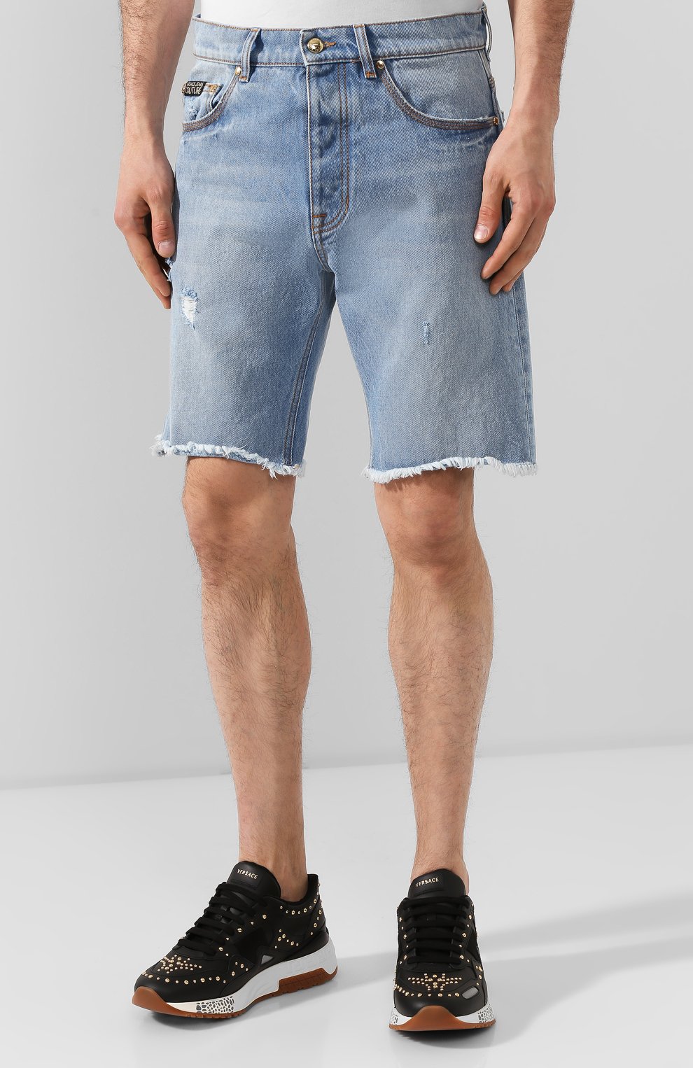 С чем носить джинсовые мужские шорты? - блог FREEVER