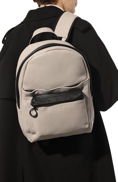 Мужской кожаный рюкзак VIC MATIE светло-бежевого цвета, арт. 1A0158TC999C6HB296 | Фото 2 (Материал: Натуральная кожа; Стили: Кэжуэл; Размер: large)