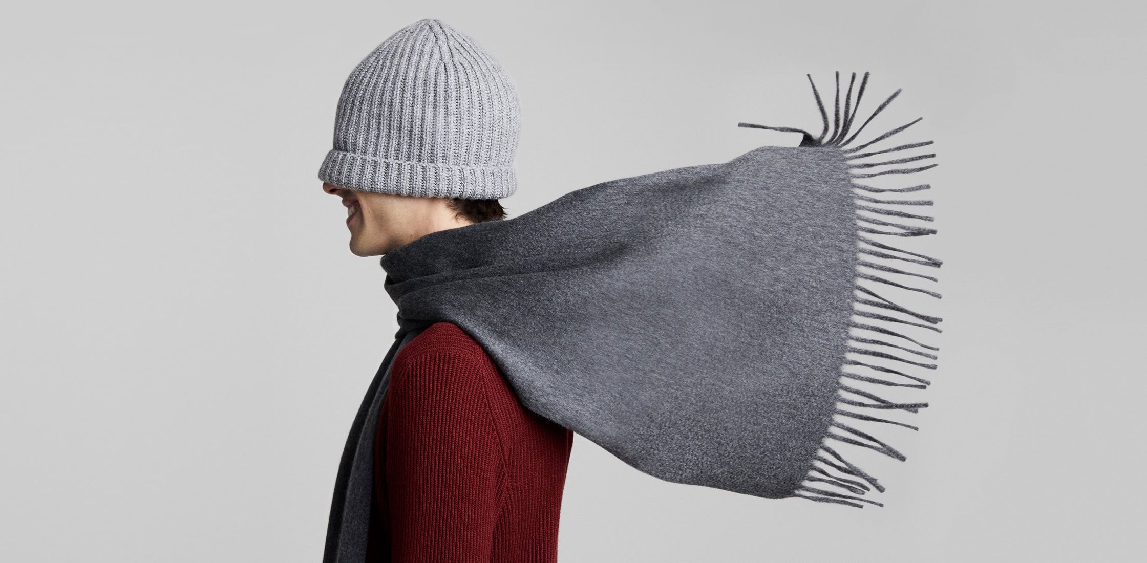 Актуально сейчас:<br>теплые аксессуары