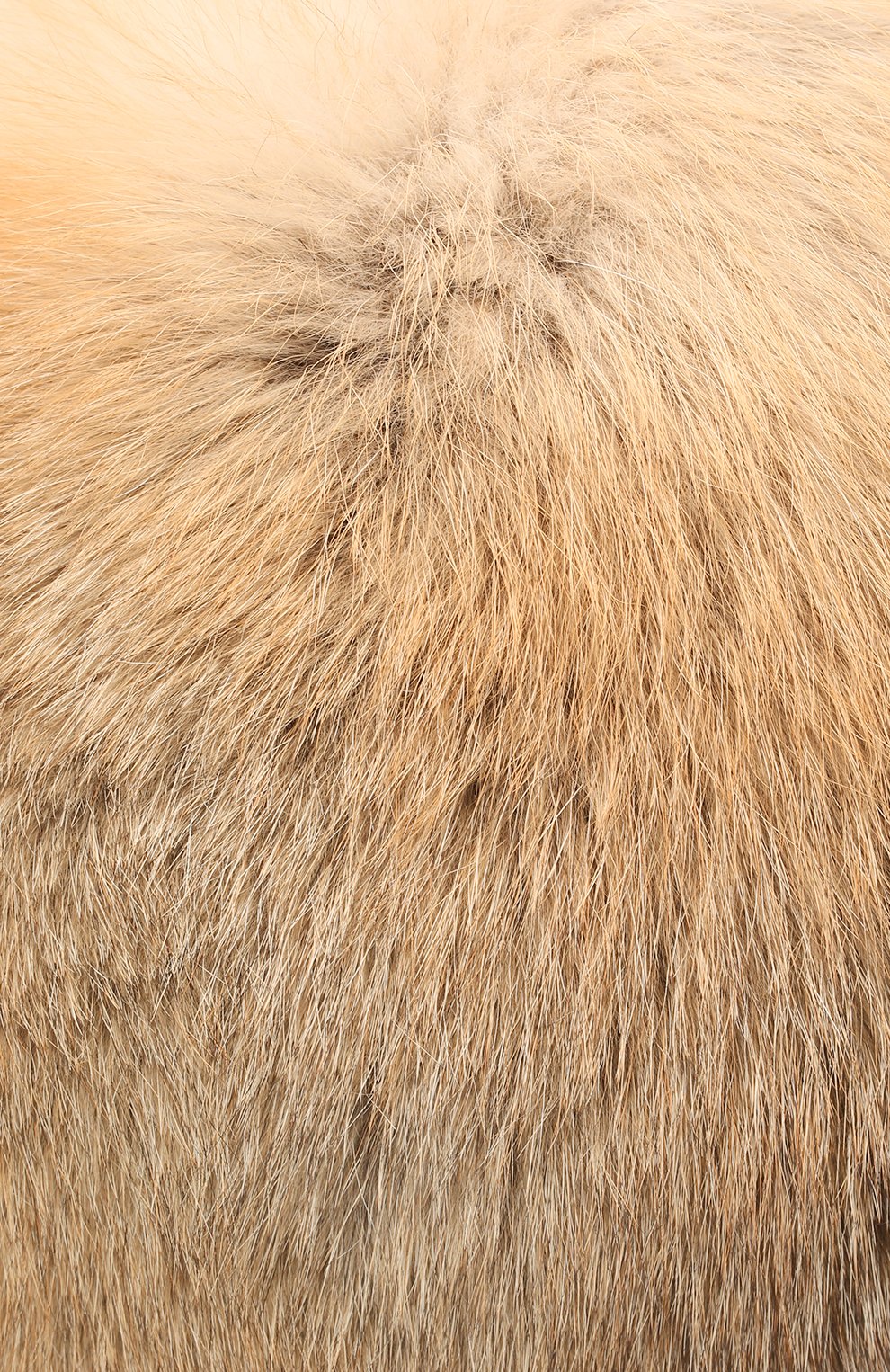 Женская шапка шарик из меха лисы FURLAND бежевого цвета, арт. 0015309010001600000 | Фото 3 (Материал: Натуральный мех)