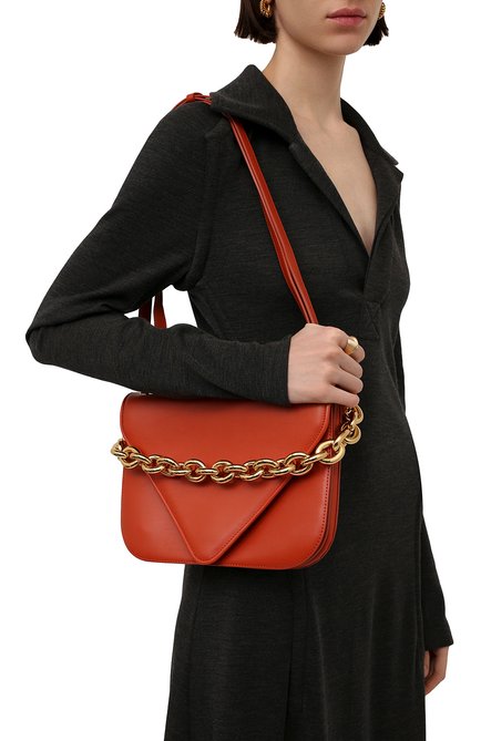 Женская сумка mount BOTTEGA VENETA оранжевого цвета, арт. 667398/V12J0 | Фото 2 (Материал: Натуральная кожа; Сумки-технические: Сумки top-handle; Ремень/цепочка: На ремешке; Размер: medium)