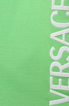Детские хлопковые шорты VERSACE зеленого цвета, арт. 1000221/1A00287/4A-6A | Фото 3 (Региональные ограничения белый список (Axapta Mercury): RU; Мальчики Кросс-КТ: Шорты-одежда; Материал внешний: Хлопок; Ростовка одежда: 4 года | 104 см, 6 лет | 116 см)