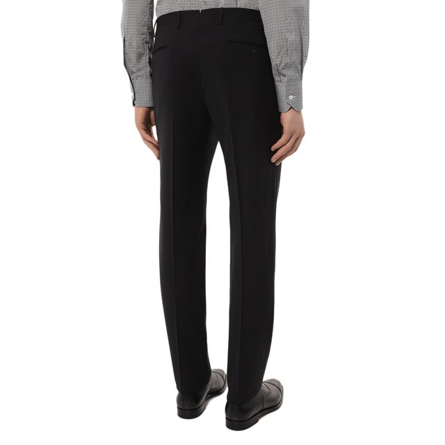 фото Шерстяной костюм corneliani