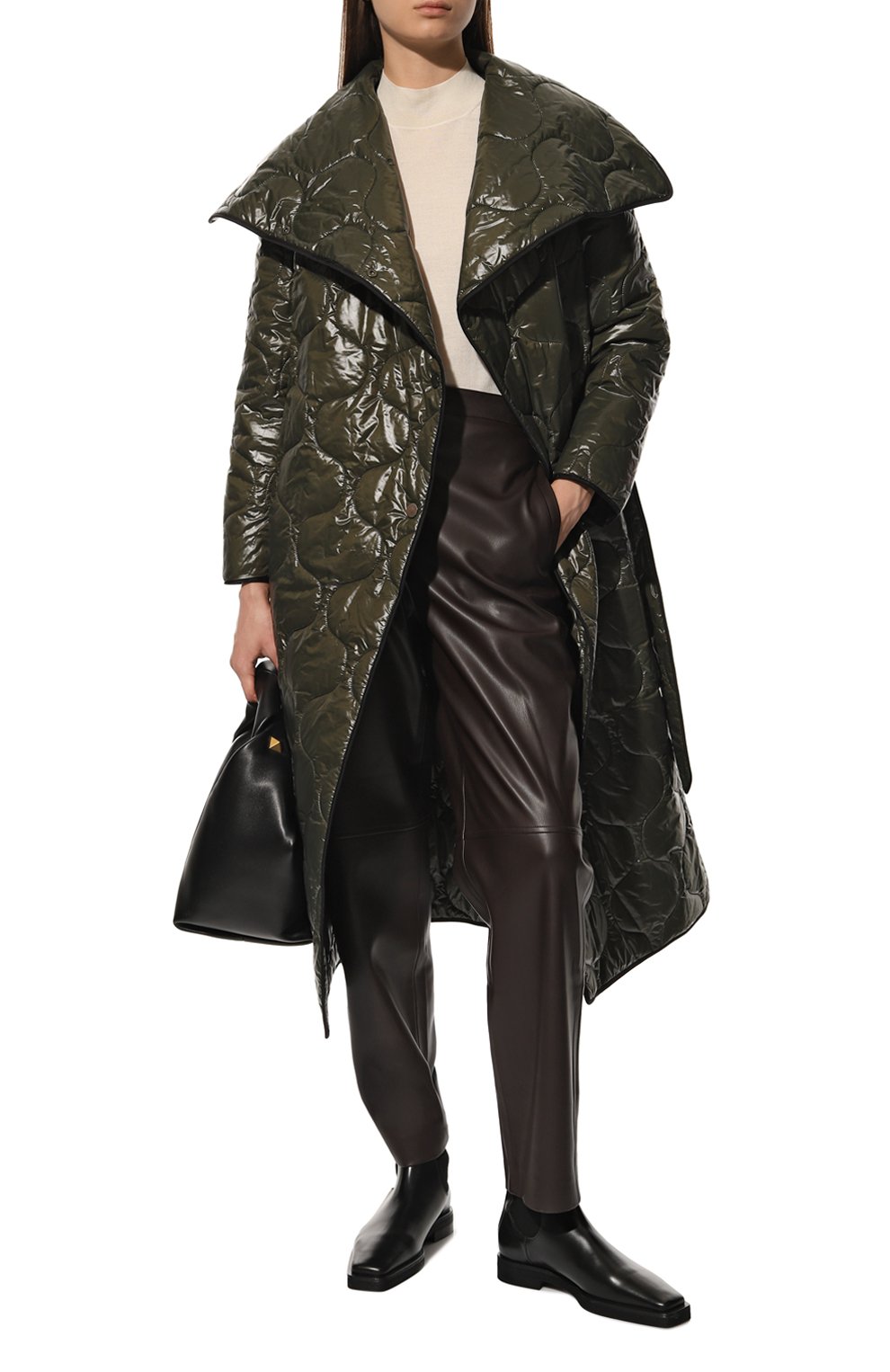Женская стеганая куртка ANTONELLI FIRENZE хаки цвета, арт. HEB0/H7968-365C | Фото 2 (Кросс-КТ: Куртка, Утепленный; Рукава: Длинные; Материал внешний: Синтетический материал; Материал подклада: Синтетический материал; Длина (верхняя одежда): Длинные; 1-2-бортные: Однобортные; Размерность: Маломерит; Стили: Кэжуэл)