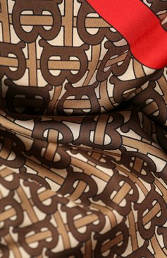 Женский шелковый шарф BURBERRY бежевого цвета, арт. 8025597 | Фото 2 (Принт: С принтом; Материал: Текстиль, Шелк)