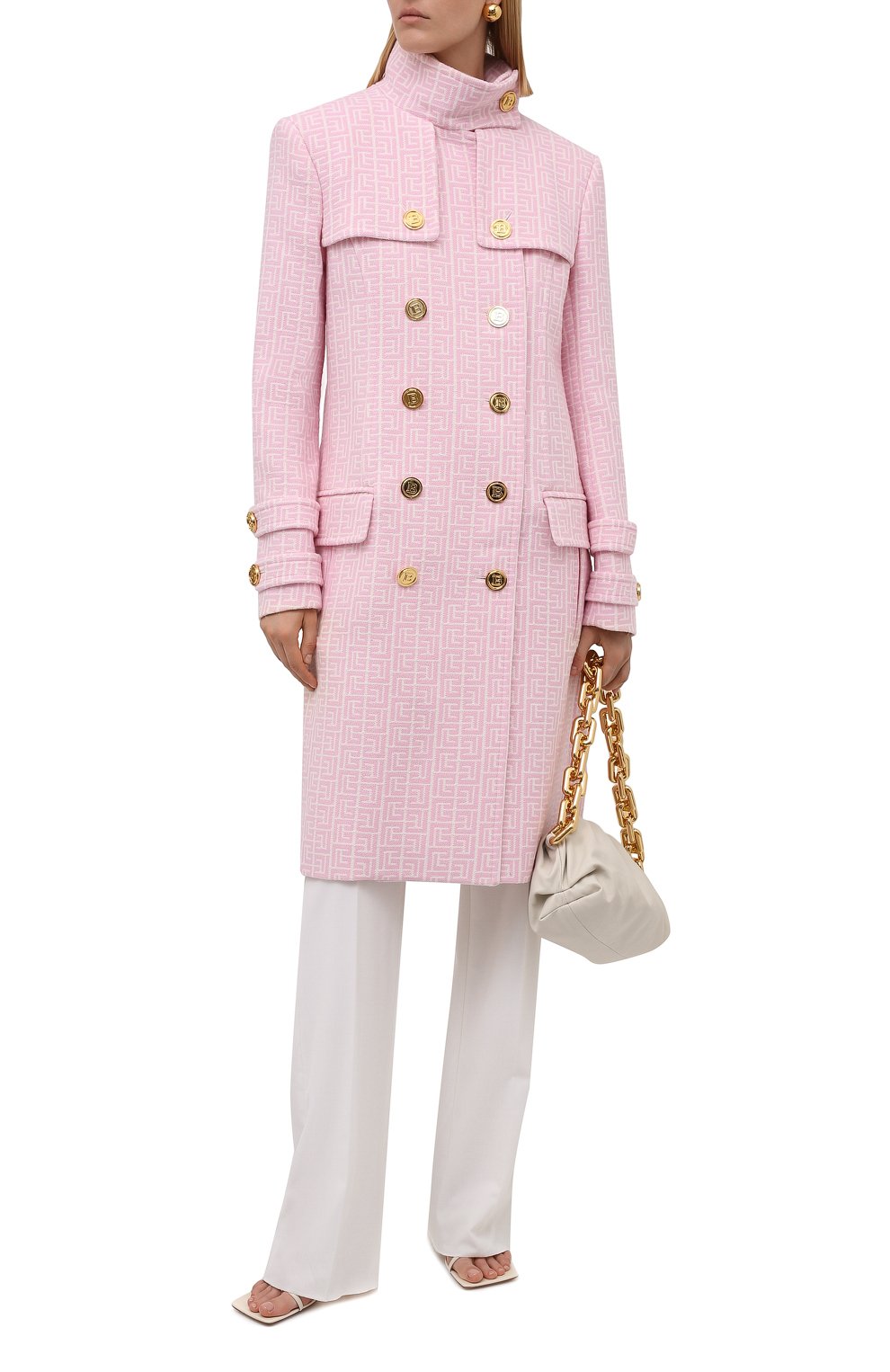 Женское шерстяное пальто BALMAIN светло-розового цвета, арт. WF1UC000/W134 | Фото 2 (Материал внешний: Шерсть; Рукава: Длинные; Длина (верхняя одежда): До колена; Материал подклада: Вискоза; Стили: Романтичный; 1-2-бортные: Двубортные)