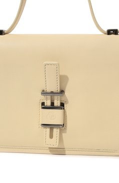 Женская сумка lock in LORO PIANA кремвого цвета, арт. FAI7676 | Фото 2 (Сумки-технические: Сумки через плечо; Материал: Натуральная кожа; Размер: mini; Статус проверки: Проверена категория)